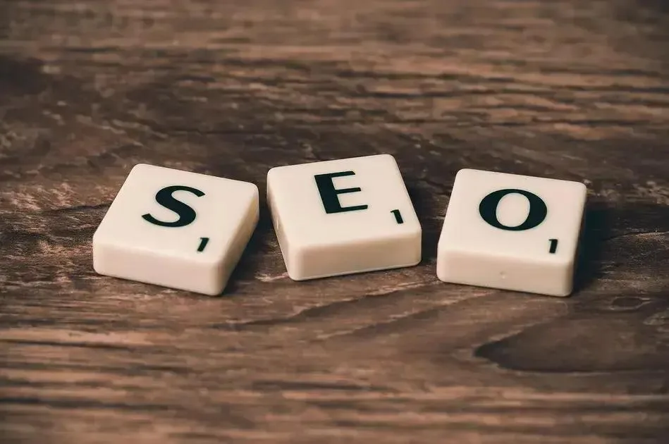 Desbloqueie o Poder da Presença Digital SEO